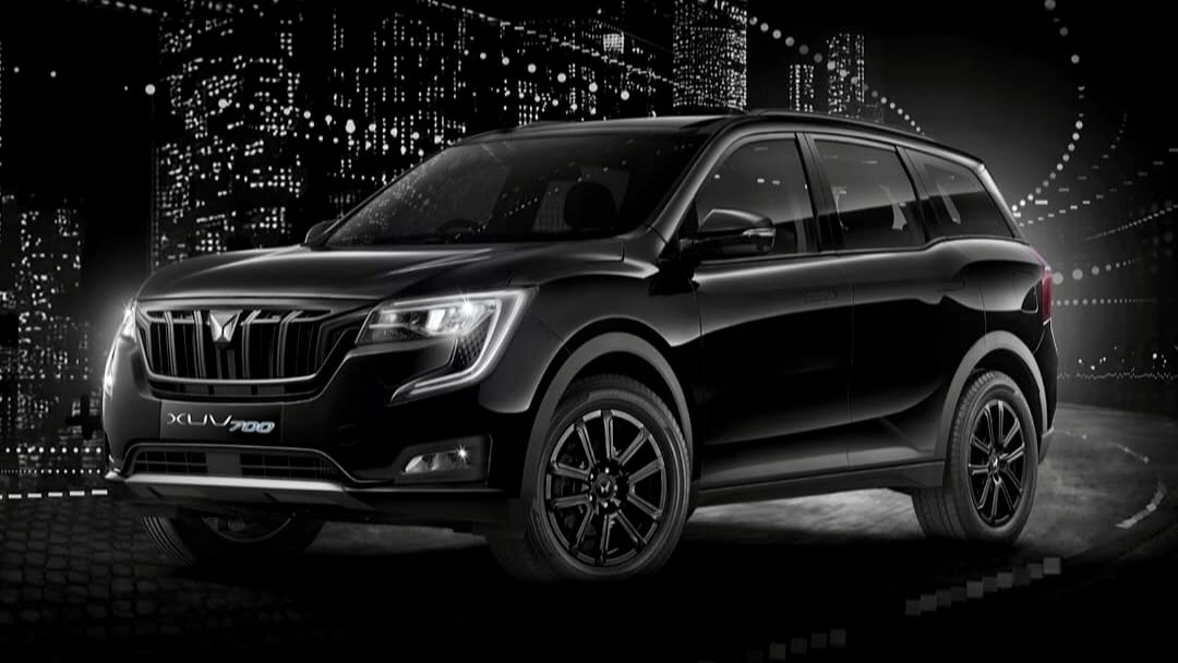 Mahindra xuv 700 ebony edition